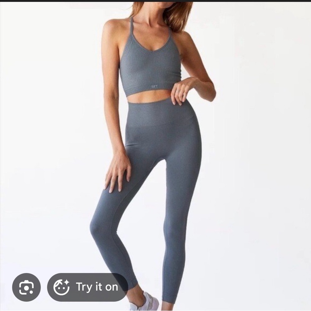SET Activewear Ribbed Sculptflex® Leggings and Sports Bra